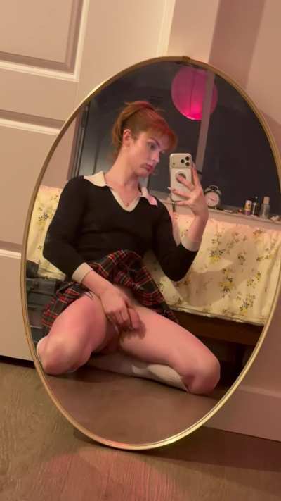 no one at school knew i wasn&rsquo;t wearing panties