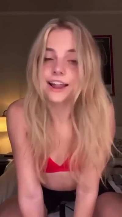 When your entire personality revolves around OF and having seizures
