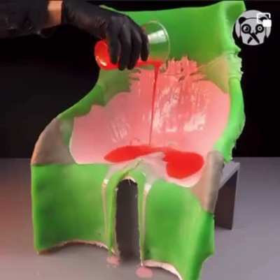 Child seat made from a woman&rsquo;s butt cast