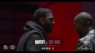 Is Swamp stealing? (daylyt &amp;amp; chess lines)