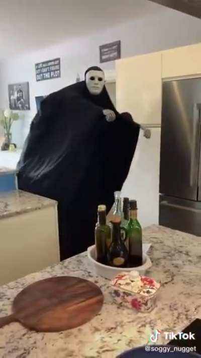 Bringer Of EGG