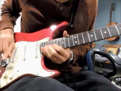 My 'guitar-&amp;amp;-spoon' experiment: "Machine Gun" improvisation. Does this align with the spirit in which the song was intended or is it just nonsense? LOL Hope you dig it.