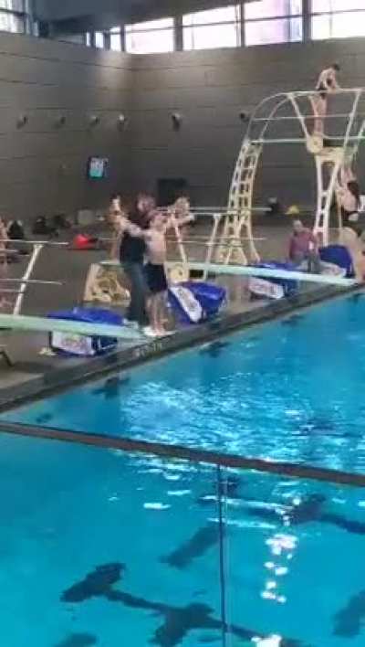 WCGW not being ready to dive