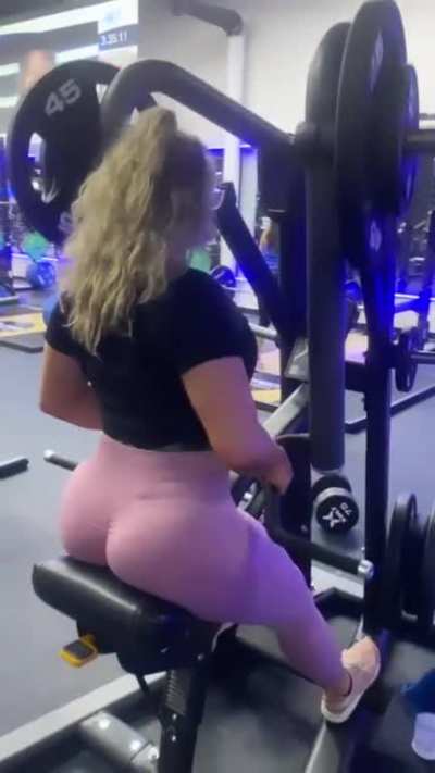 Nikkita Lyons
