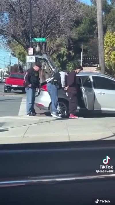 Police Officer Plants Drugs On An Unsuspecting Driver