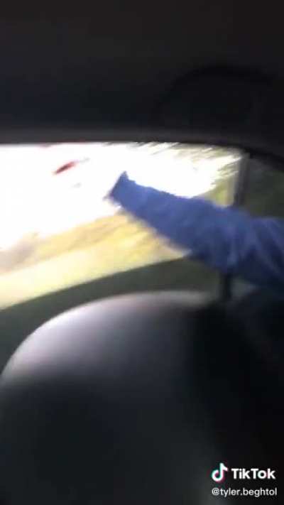 Bro wrong way !
