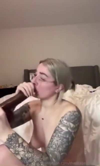 Jen Bretty Blowjob 