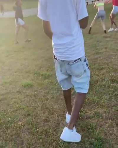 Throwing hands