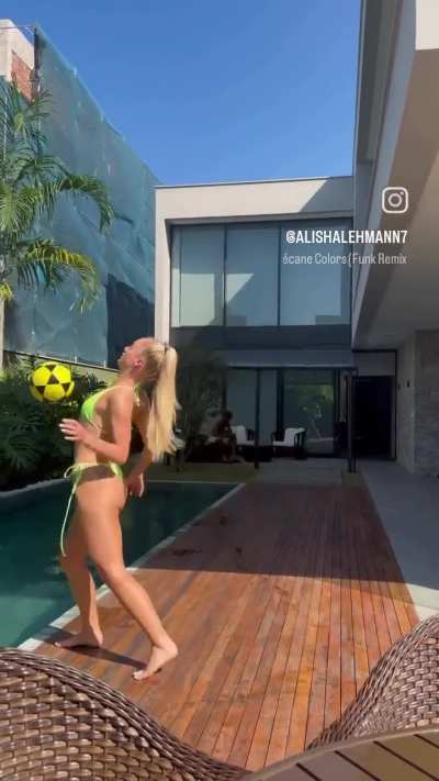 ⚽⚽⚽