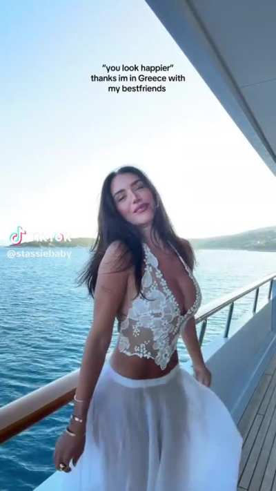 Stas via Tiktok