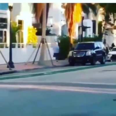 Man who hired an escort gets robbed of his Rolex & attempts to chase her down