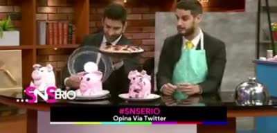 Le metiste el dedo?