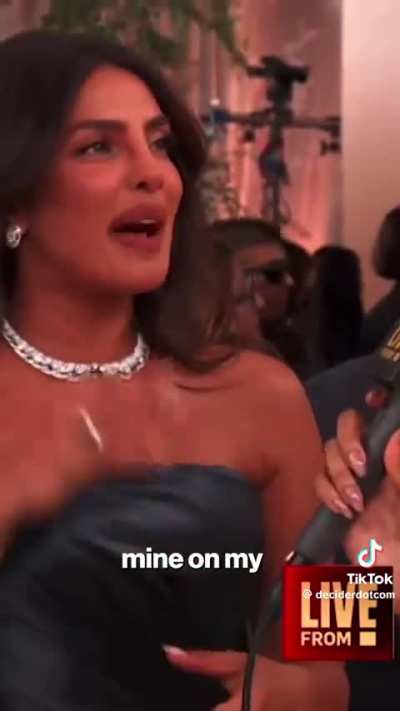 Nick Jonas Doesn&rsquo;t Like to Watch &ldquo;Love Island&rdquo; With Wife, Priyanka Chopra