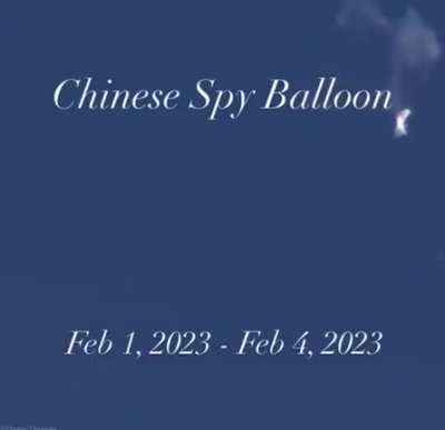 3000 white balloons of xi