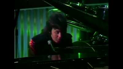 Paul  McCartney  &amp;amp;  Wings  -  Live And Let Die  (James Paul McCartney TV Show 1973) HQ