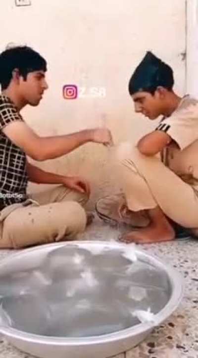 rate the cosplay