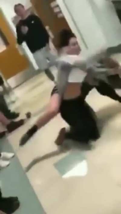 Thick white girl knows some takedowns
