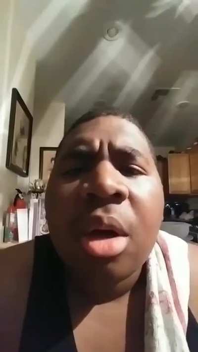 Can yall rate my singing? I want to ask this girl to be my girlfriend.