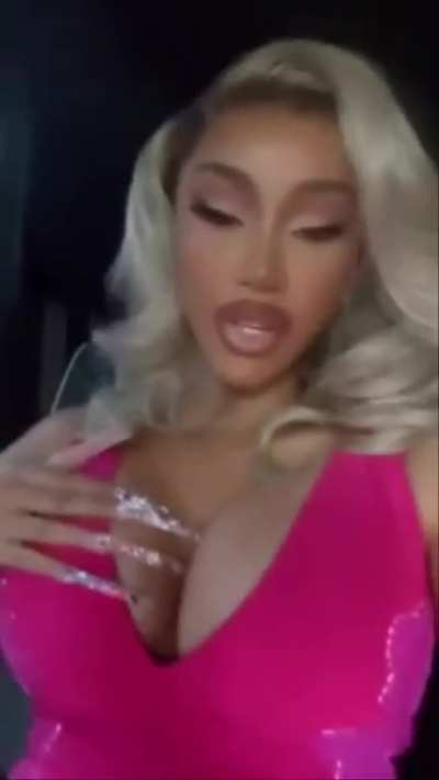 She starts with that tongue and then….