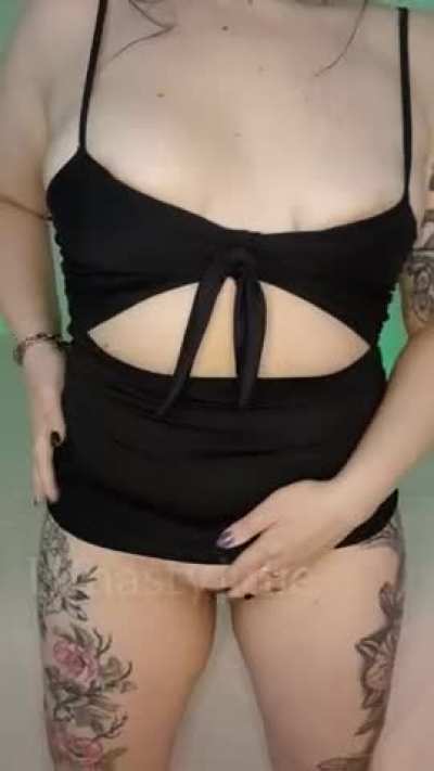 I WANT TO SHOW YOU MY PUSSY TODAY