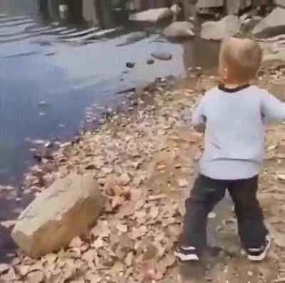 His stone skipping skills are on another level!