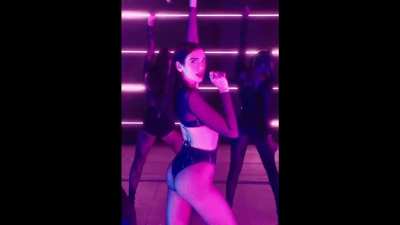 Dua Lipa