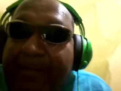'-'