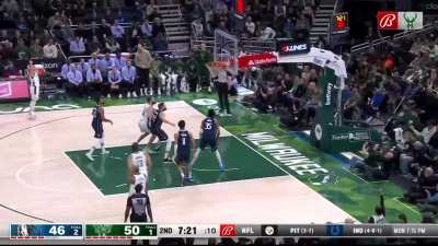 [Highlight] Grayson Allen hits his 6th 3PT on 6/6 attempts on the 1st half