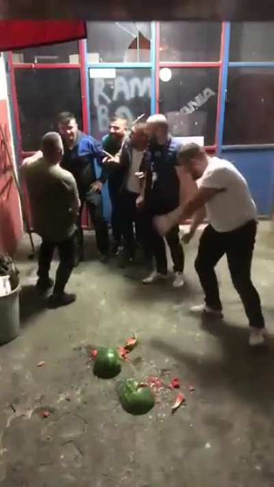 Хороший тамада!