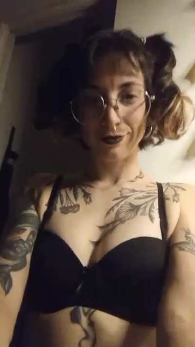 who said Mondays can't be fun? 🖤 available for custom, sexting and more