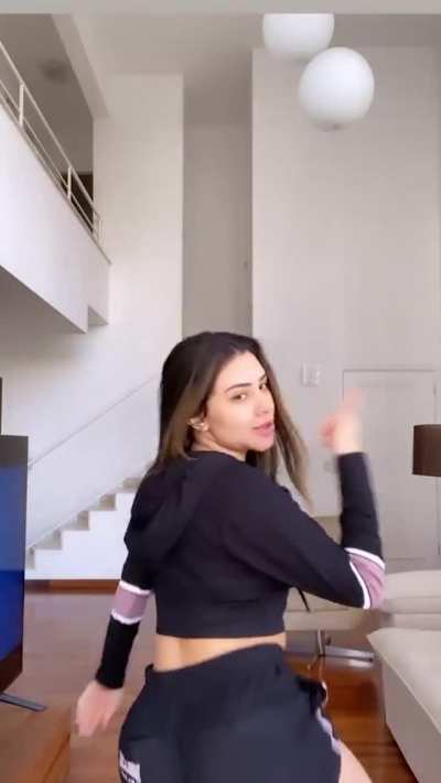 Tain&aacute; Costa