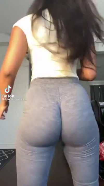 Fat pussy too