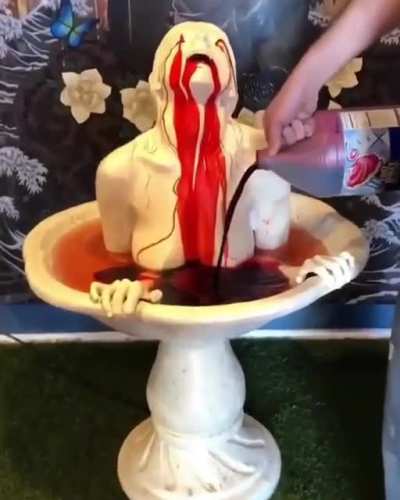 Crying fountain