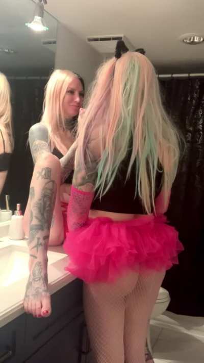 I love making her pretty before fucking her little hole.