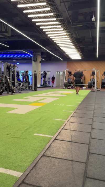 440lbs