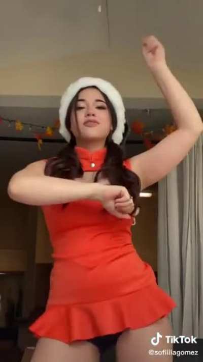 Sofia Gomez is the best tiktok thot!