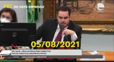 Apesar de defender o voto impresso no passado, Bumbum livre agora &eacute; oposi&ccedil;&atilde;o