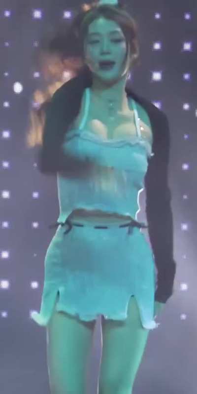 tripleS - Yubin