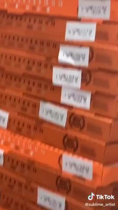 Little Caesar CEO: Holiday pay &amp;lt;&amp;lt;&amp;lt;&amp;lt;&amp;lt; 1 free 3 toppings pizza for Xmas
