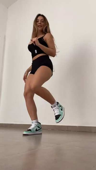 Nathalia Valente
