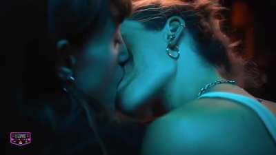 Natalia Dyer (27) &amp;amp; Rachel Keller (29) - "Chestnut" (2023) - Instagram Clip - *AI ENHANCED*