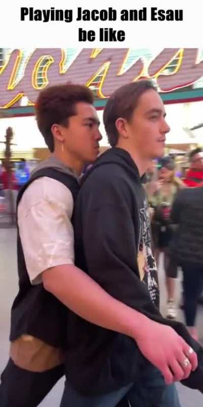 🚶&zwj;♂️🚶&zwj;♂️
