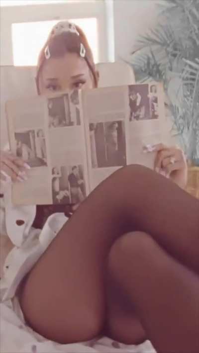 Ariana Grande I would bury my face in her sweet tasting pussy