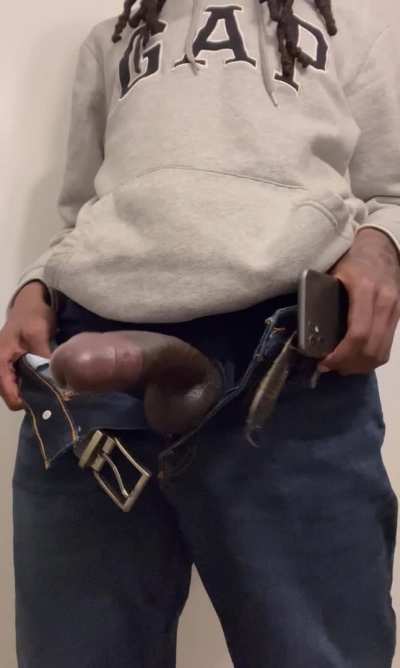 Dick too big😎