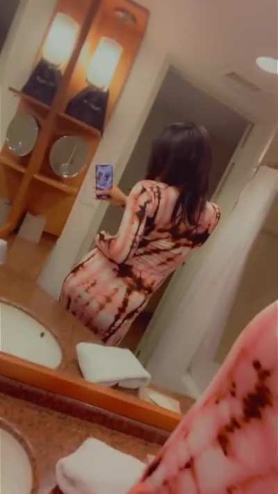 She wants cum