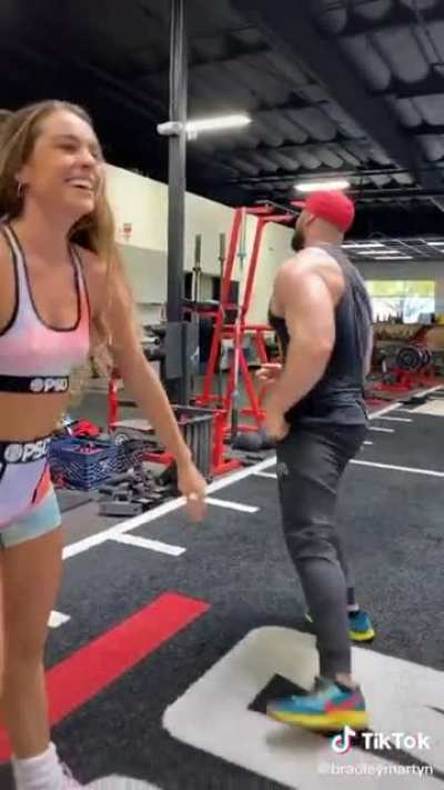 Boner alert