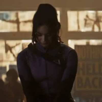 this scene of Hailee Steinfeld tho