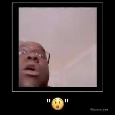 😮