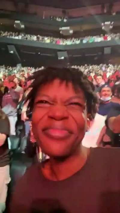 here&rsquo;s the see you again freestyle from the Toronto show!!