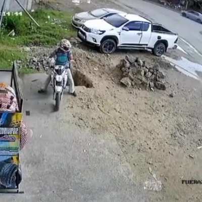 WCGW while backing up...